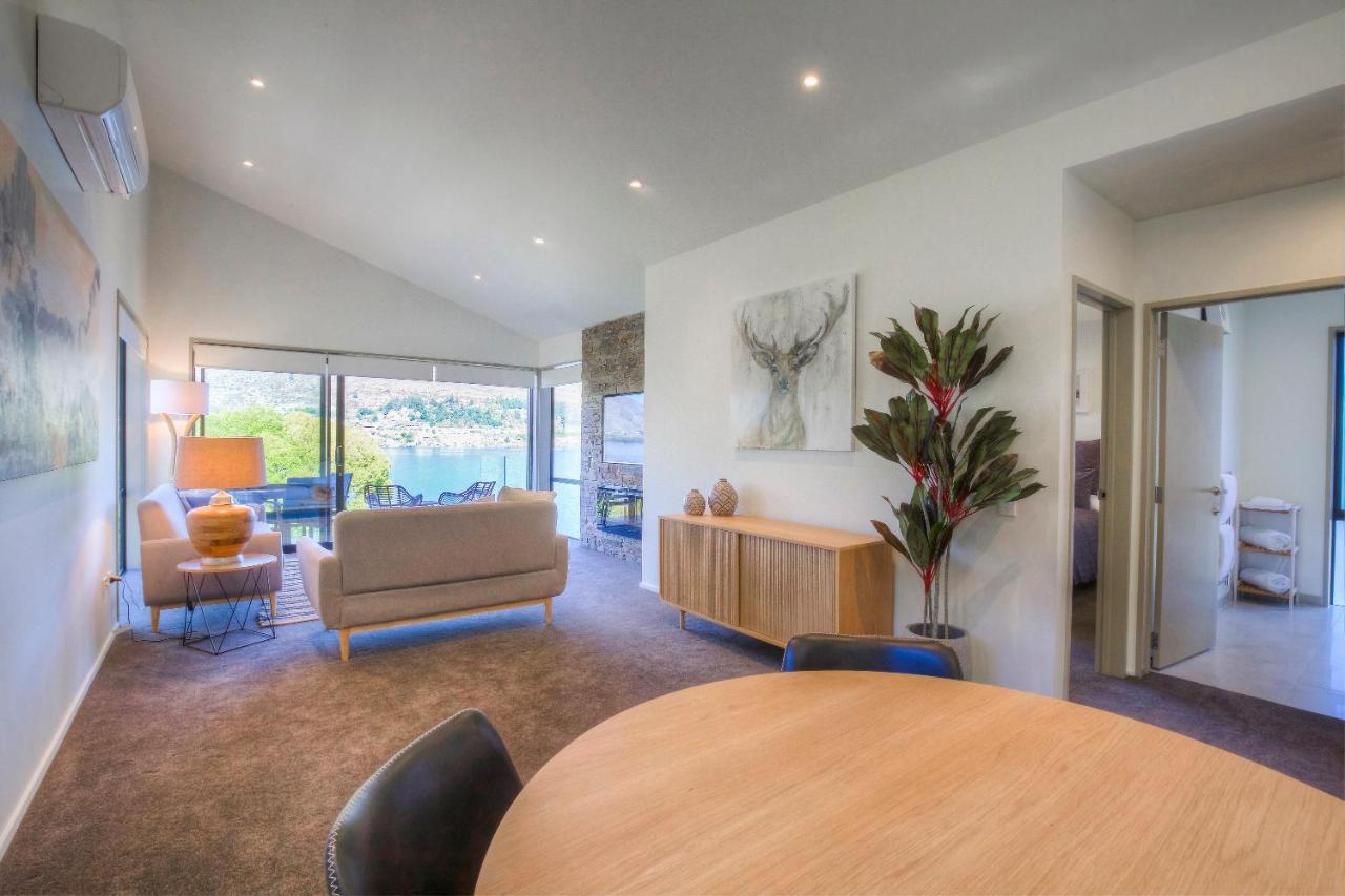 The Villa Lookout - Queenstown Holiday Villa エクステリア 写真