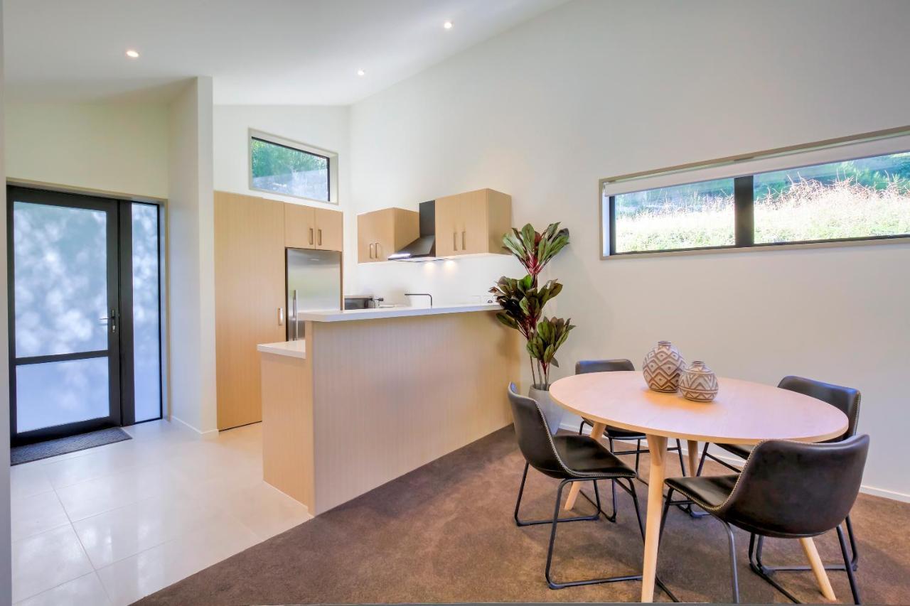 The Villa Lookout - Queenstown Holiday Villa エクステリア 写真