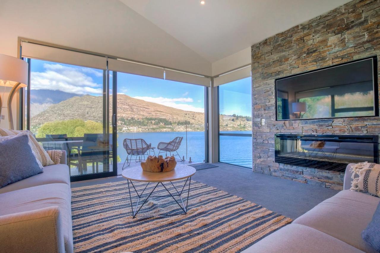 The Villa Lookout - Queenstown Holiday Villa エクステリア 写真