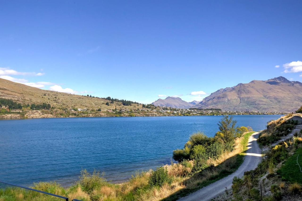 The Villa Lookout - Queenstown Holiday Villa エクステリア 写真